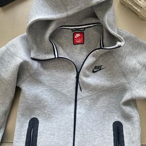Nike Women's Gray Zip-Up Hoodie